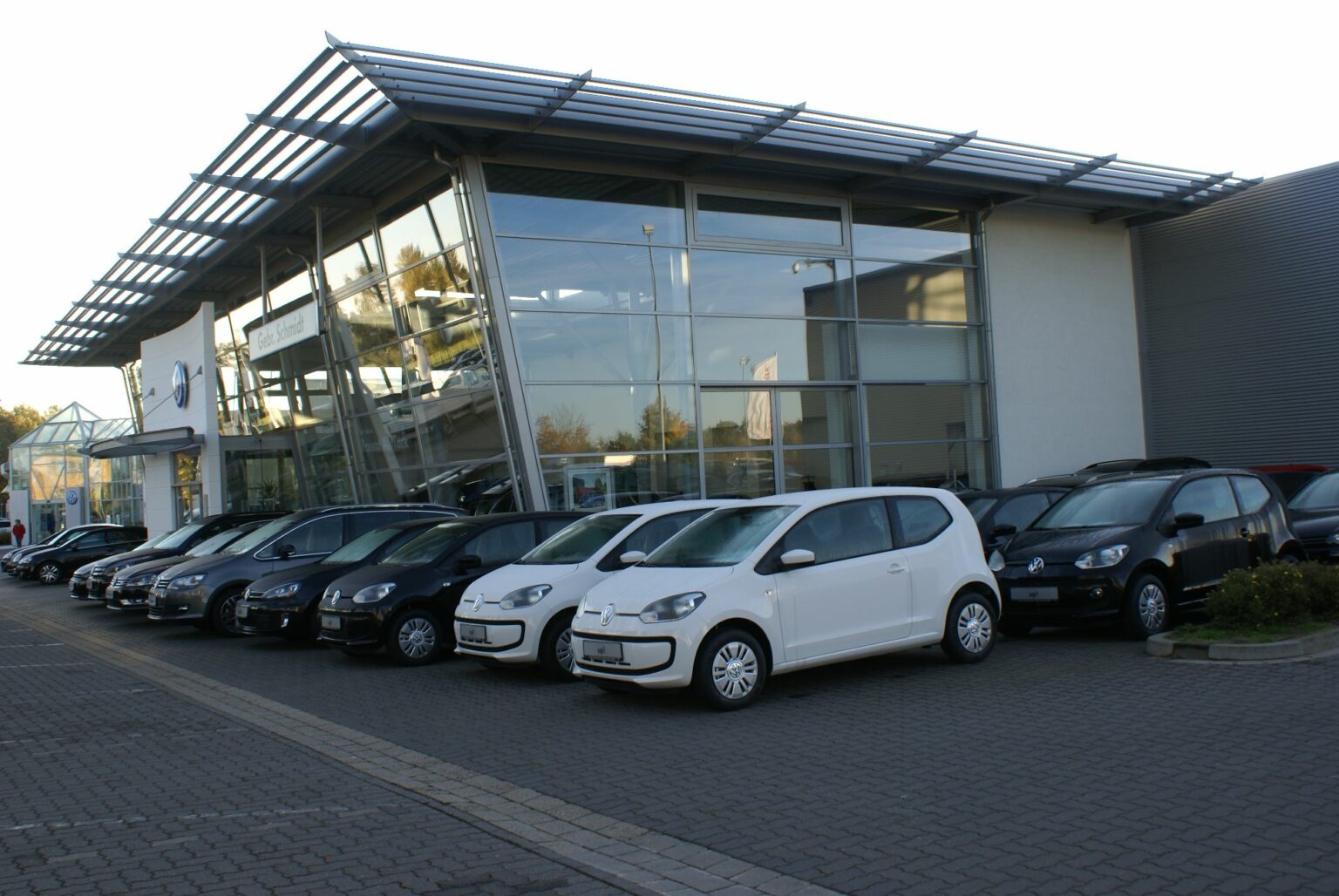 Autohaus Siegfried Schmidt Gmbh - Nissan Heilbronn VW - Gebr. Schmidt GmbH - Volkswagen in Peine kaufen